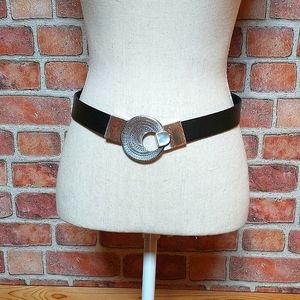 Chico's Black Leather Belt With Decorative Silver Color Circle Belt Buck…